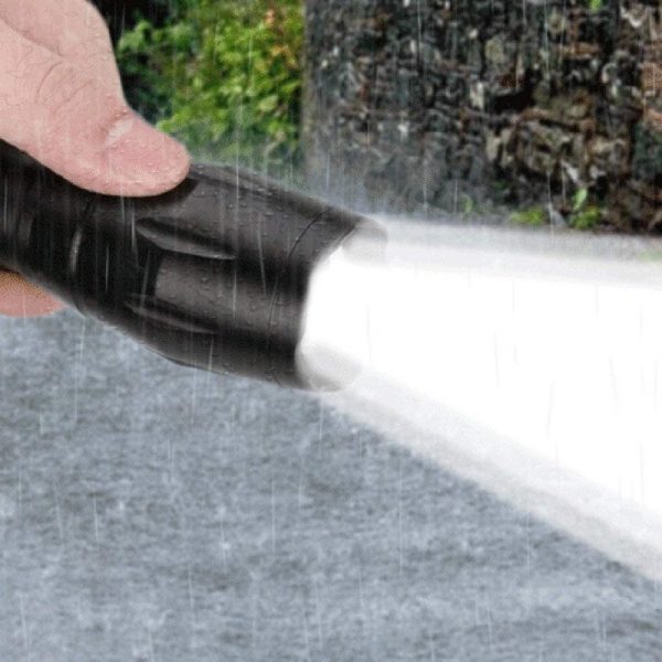 Lanterna LED tactica,13,2 x 3,5 cm, Gonga®, culoaremodel Negru